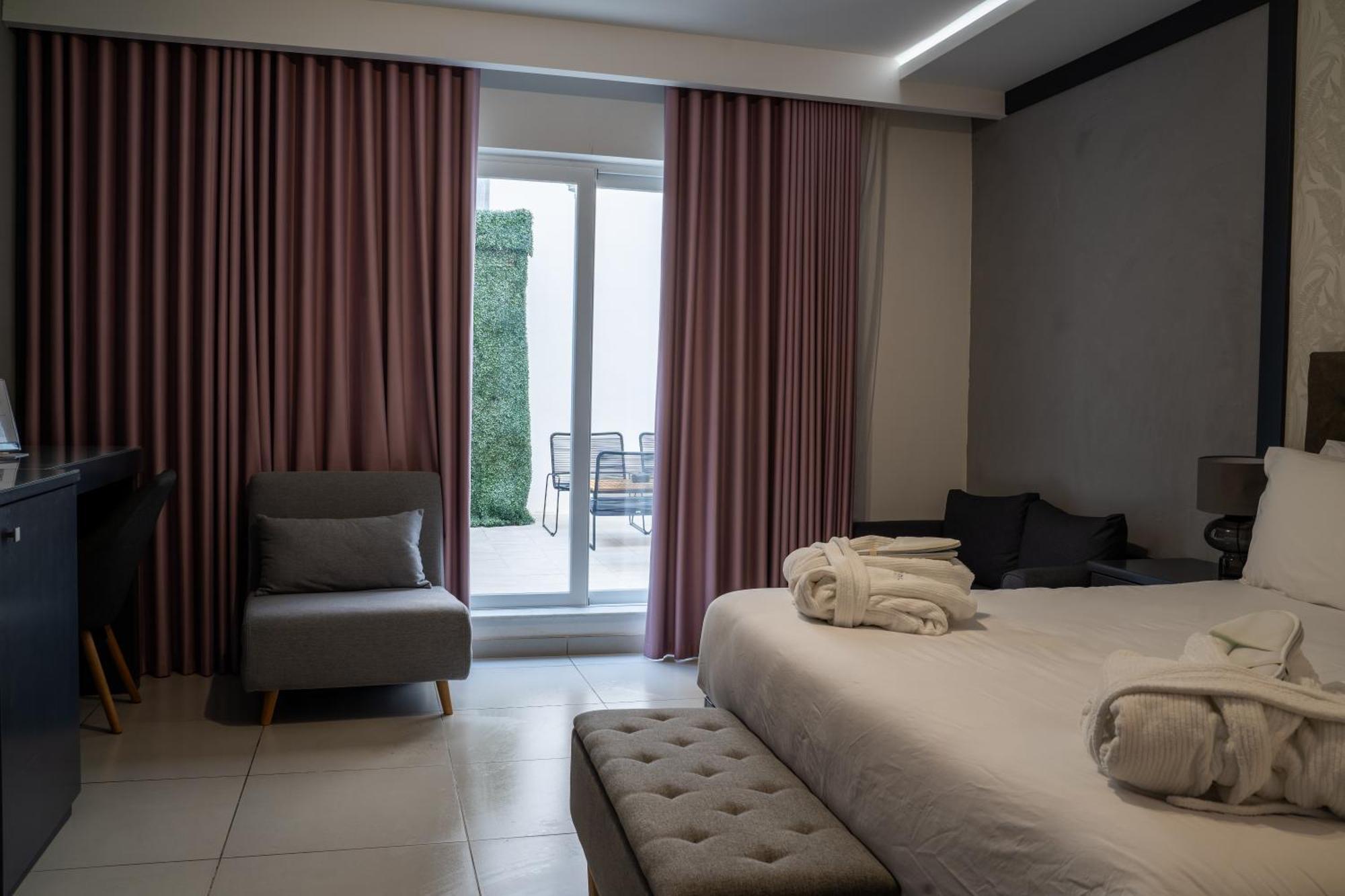 The Republic Boutique Hotel Валета Екстериор снимка